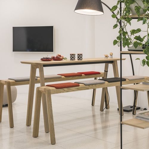 Banc classique - E-QUO - True Design srl - en hêtre / en bois massif / sans dossier