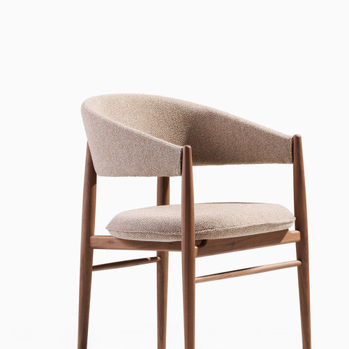Chaise de salle à manger contemporaine - AURA - True Design srl - pour intérieur / en polypropylène / en bois massif