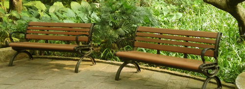 Banc de jardin classique - ULTRASHIELD® - newtechwood - en composite