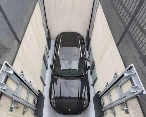Ascenseur pour voiture électrique - C4 CCB / SCB - Green Park srl - pour immeuble de grande hauteur / pour bâtiment / pour les zones urbaines