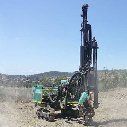 Foreuse à moteur diesel - T500 - Everdigm Corp - électrique / top hammer / pour chantier de construction