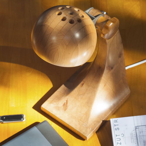 Lampe de table - WOOBIK - Abadoc - en bois / contemporaine / d'intérieur
