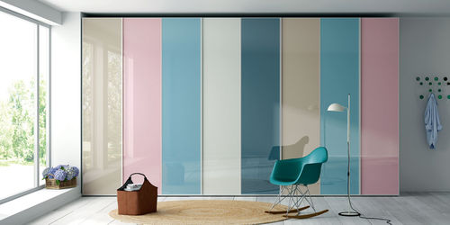 Armoire contemporaine - FR MULTI-COLOURED - Lagrama - en verre laqué / à portes battantes