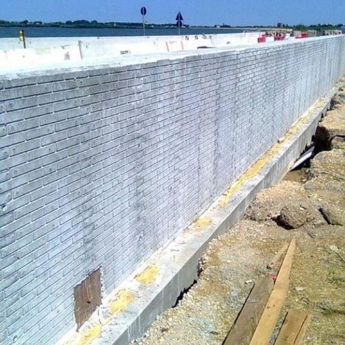 Matrice de coffrage pour mur - P-53 - Plasmacem - aspect brique / en fonte / pour béton imprimé