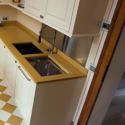 Plan de travail en grains de marbre - TOP SU MISURA - MIPA srl - de cuisine