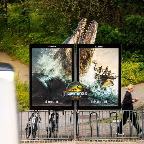 Enseigne commerciale murale - JCDecaux - Mobilier Urbain