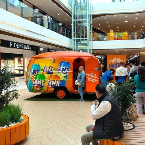 Abribus en métal - JCDecaux - Mobilier Urbain - en verre trempé / intelligent / avec banc