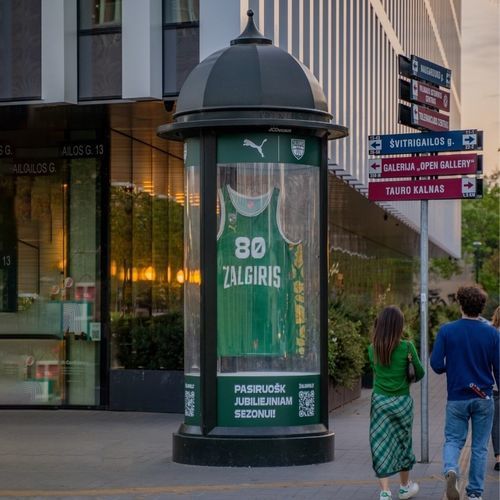 Totem publicitaire - JCDecaux - Mobilier Urbain - à LED / numérique / éclairé