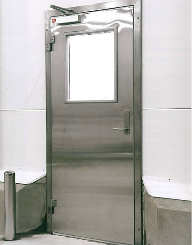 Porte industrielle battante - MH0501I - DAN-doors - en acier inoxydable / isolante / pour l'industrie agroalimentaire