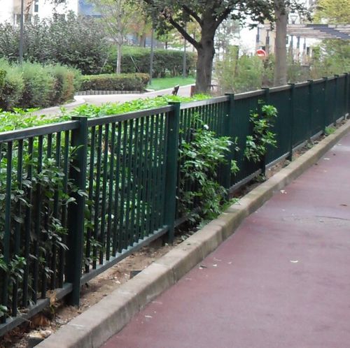 Clôture à barreaudage - Essentiel - LIPPI - pour espaces verts / pour parc de jeux / pour espace public