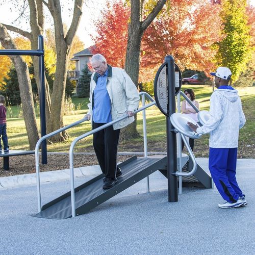 Appareil de fitness pour personnes agées - HealthBeat® Mobility - Design 3490 - LANDSCAPE STRUCTURES - d'extérieur / professionnel / pour parcours de santé