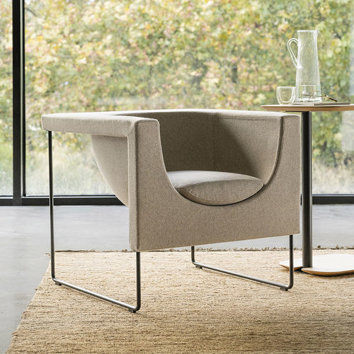 Fauteuil contemporain - NUBE - STUA - en tissu / en cuir / en acier chromé
