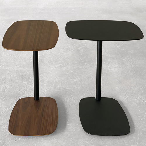 Table d'appoint contemporaine - MESETA - STUA - en chêne / en noyer / en Fenix NTM®