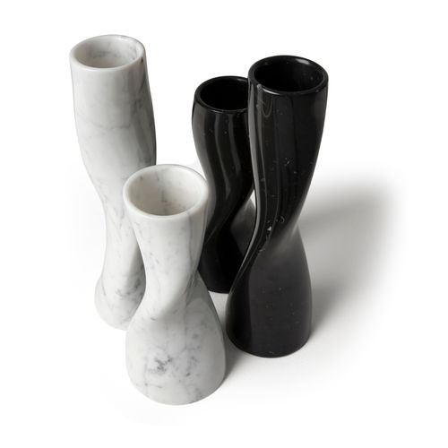 Vase contemporain - HINERI - GIORGETTI - en marbre / par Setsu & Shinobu Ito / noir