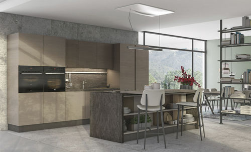 Cuisine contemporaine - LUNA - CUCINE LUBE - en bois / avec îlot / laquée