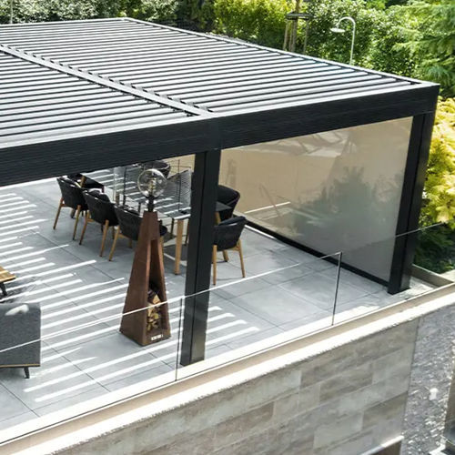 Pergola autoportée - BUDAPEST - HUNGARY - Gibus SPA - en métal / en tissu / couverture en toile