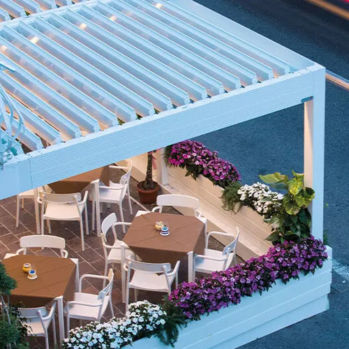 Pergola adossée - MINORI - ITALY - Gibus SPA - en métal / à lames brise soleil / bioclimatique