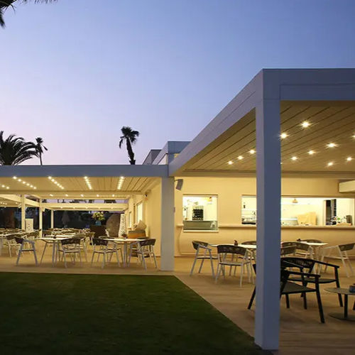 Pergola autoportée - ARBATAX–TORTOLÌ - ITALY - Gibus SPA - adossée / en métal / à lames brise soleil