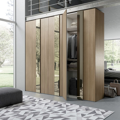 Armoire contemporaine - 375 - TUMIDEI - en aluminium laqué / en mélaminé / à portes battantes