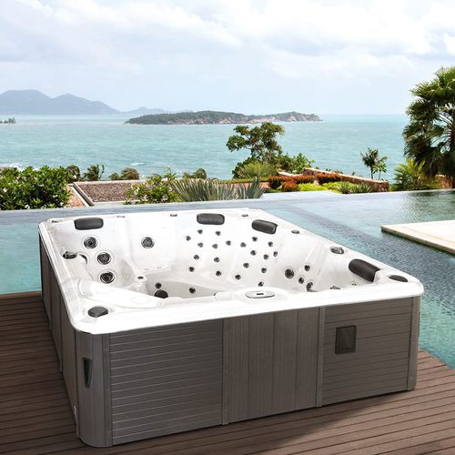 Spa hors-sol - FORTALEZA - GRUPPO TREESSE - carré / 4 places / 2 places