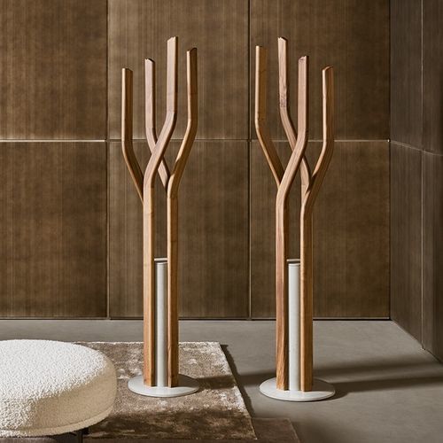 Porte-manteau en noyer américain - Alma - BONALDO - sur pied / contemporain / en béton