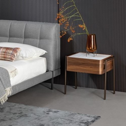 Table de chevet contemporaine - Partout - BONALDO - en bois laqué / en noyer / en placage de bois