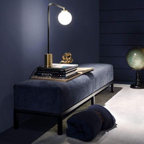 Banquette contemporaine - BERRY - MERIDIANI - en tissu / en cuir / avec piètement en chêne