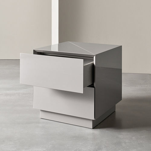 Table de chevet contemporaine - KARL - MERIDIANI - en bois laqué / avec piètement en bois / carrée