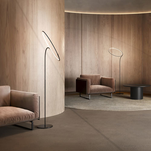 Lampe sur pied - POISE - Kundalini - en métal / contemporaine / d'intérieur