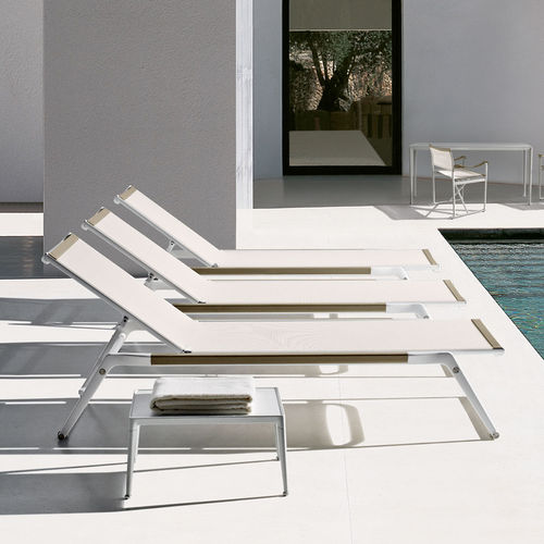 Bain de soleil contemporain - Mirto - B&B Italia - en Batyline® / en aluminium / en polyuréthane