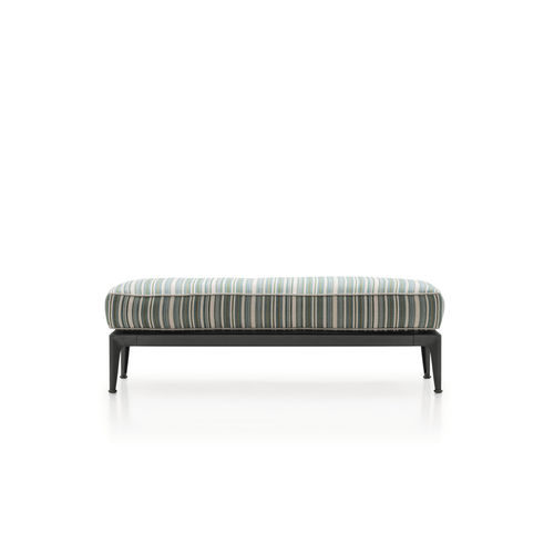 Banquette contemporaine - Ribes - B&B Italia - en tissu déperlant / avec piètement en fonte d'aluminium / en fonte d'aluminium