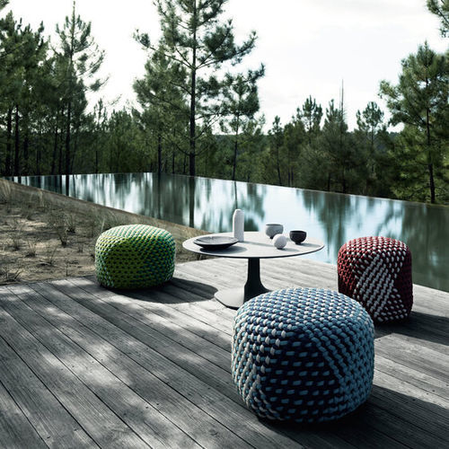 Pouf contemporain - Tramae - B&B Italia - en osier / en polyéthylène / autres formes