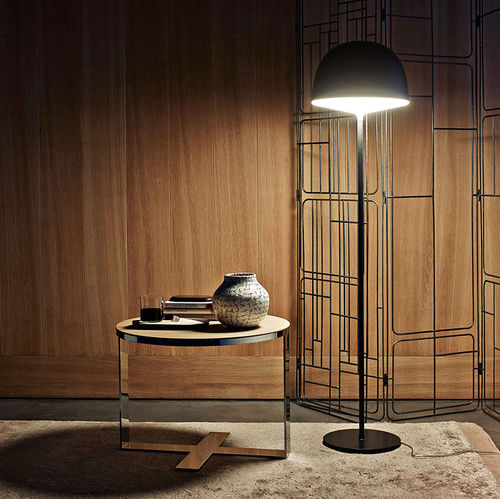 Table d'appoint contemporaine - Eileen - B&B Italia - en chêne / en MDF / en verre