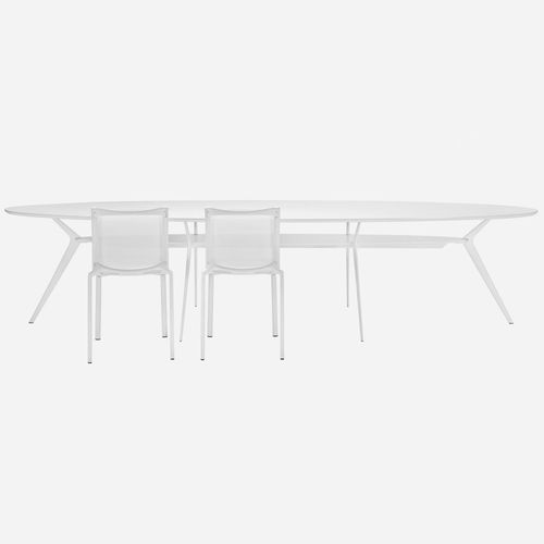 Table basse contemporaine - BIPLANE / 406 - ALIAS - en MDF laqué / avec piètement en fonte d'aluminium / ovale