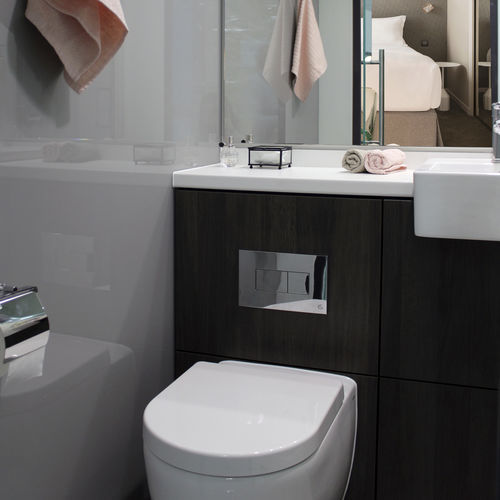 Salle de bain contemporaine - EASY HOTEL - BAUDET SA - en verre / en métal / pour hôtel