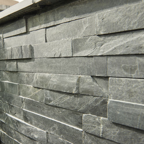 Mur en béton - NATURAL SLIPS - BRADSTONE