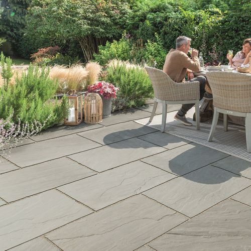 Dallage en pierre naturelle - BRADSTONE - d'extérieur / texturé / pour espace public