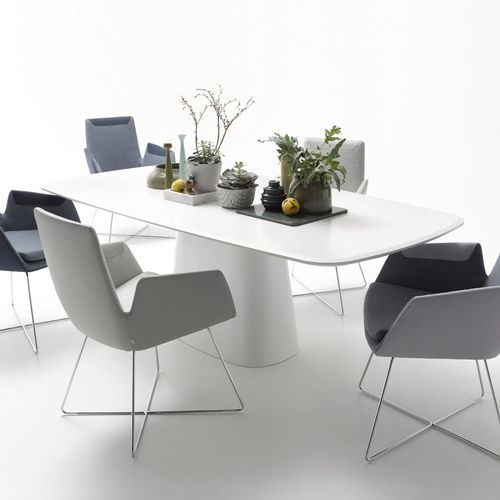 Table contemporaine - CONIC - COR - en chêne / en bois massif / en noyer