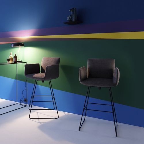 Tabouret de bar contemporain - JALIS - COR - en tissu / avec piètement en métal peint / piètement central