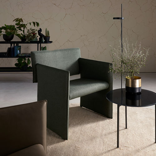 Fauteuil contemporain - NOTO - COR - en tissu / en cuir / à tablette