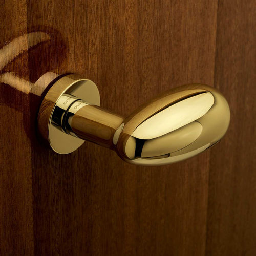 Bouton de porte classique - UOVO - OLIVARI - en laiton / satiné