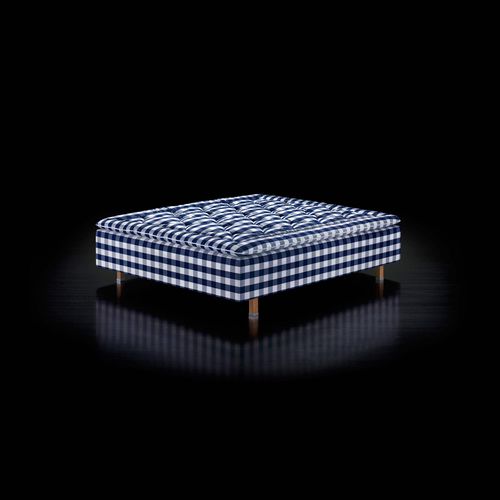 Lit double - SUPERIA® - Hästens - contemporain / tapissé / personnalisable