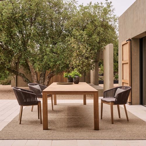 Table à manger contemporaine - KOS - Tribù - en teck / avec piètement en teck / rectangulaire