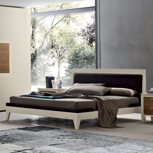 Lit double - LIGUSTRO - LE FABLIER - contemporain / avec tête de lit tapissée / avec base de rangement
