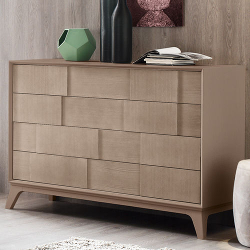 Commode contemporaine - TIMO - LE FABLIER - en bois laqué / en frêne / non spécifié