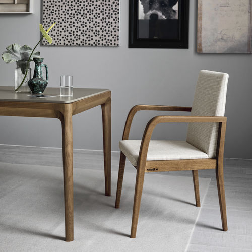 Chaise contemporaine - KUNTI - LE FABLIER - d'intérieur / en tissu / en chêne
