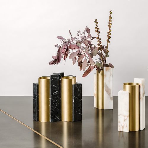 Vase contemporain - 1968 - Gallotti&Radice - en laiton / en marbre / de table