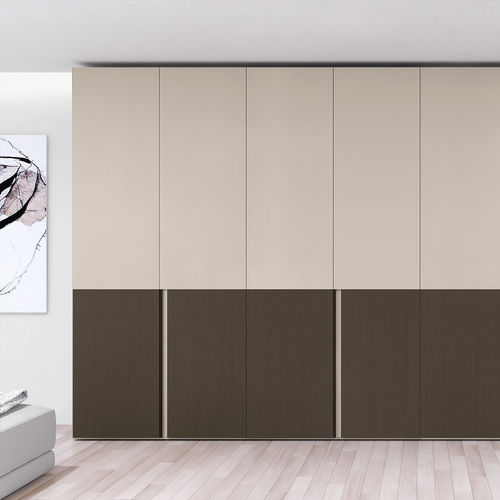 Armoire contemporaine - LEWITT - Febal Casa - en mélaminé / à portes battantes / à porte coulissante