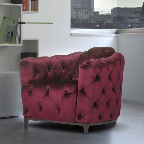 Fauteuil chesterfield - DELIZIANTE - caliaitalia - en tissu / en cuir / en pin