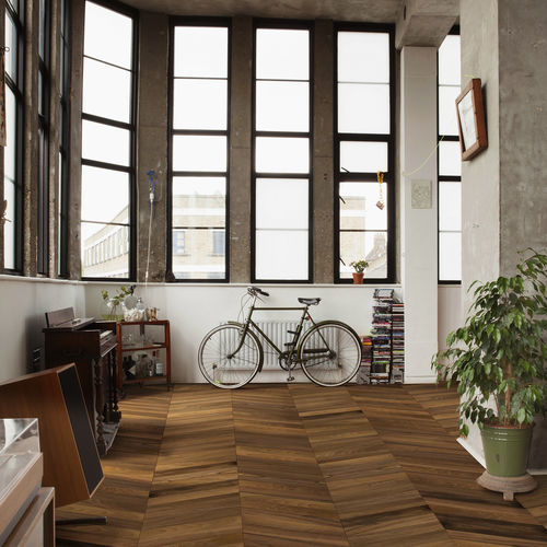 Parquet contrecollé - LOFT SPINA - UNIKOLEGNO - en chêne / en noyer / en noyer américain